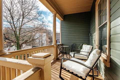 Apartment, Private Bathroom (The Serendipity Suite) | Balcony view