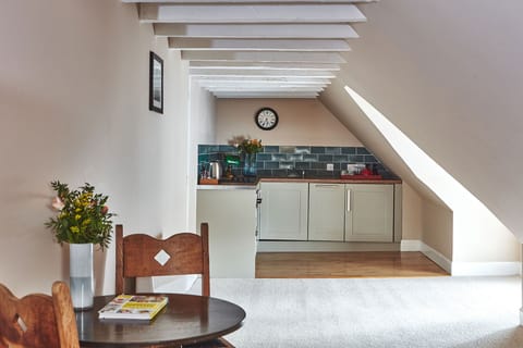 Apartment, Private Bathroom (Attic) | Shared kitchen