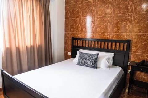 Basic double room | Minibar, in-room safe, blackout drapes, free WiFi