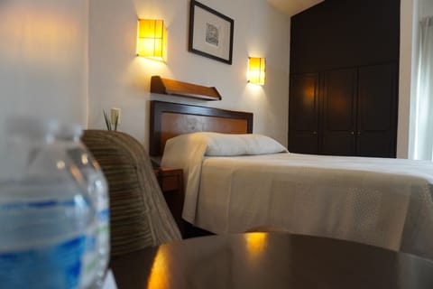 Standard Room | Premium bedding, in-room safe, individually furnished, desk