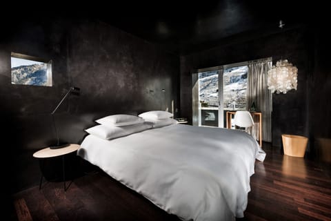 Double Room (Zumthor) | Premium bedding, in-room safe, individually decorated