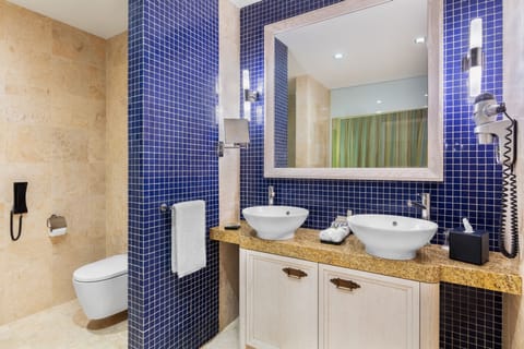 Suite | Bathroom | Separate tub and shower, deep soaking tub, rainfall showerhead