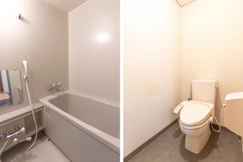 Japanese Style Quintuple Room, Non Smoking | Bathroom | Combined shower/tub, free toiletries, towels