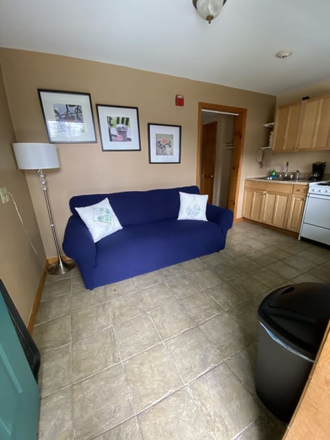 Family Studio Suite, 1 Bedroom | Free WiFi, bed sheets