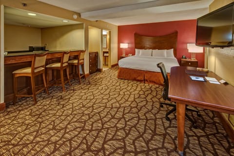 Junior Suite, 1 King Bed with Sofa bed | Premium bedding, down comforters, in-room safe, desk