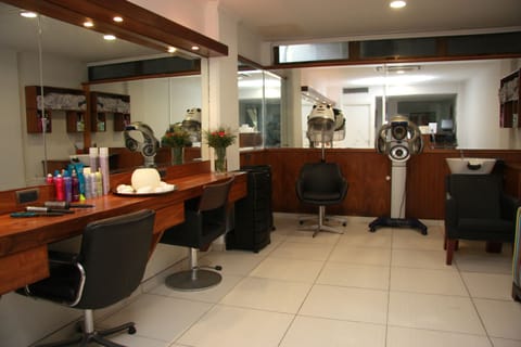 Hair salon