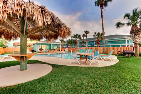 Outdoor pool, pool umbrellas