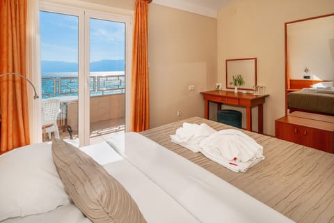 Superior Suite, Balcony, Sea View | Premium bedding, down comforters, minibar, in-room safe