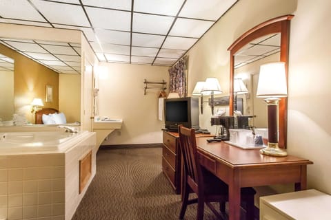 In-room safe, cribs/infant beds, rollaway beds, free WiFi