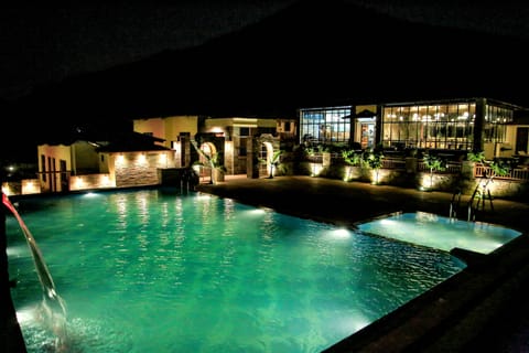 Indoor pool, outdoor pool