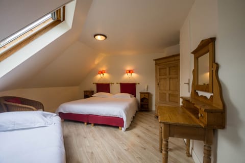 Family Triple Room | Premium bedding, free WiFi, bed sheets