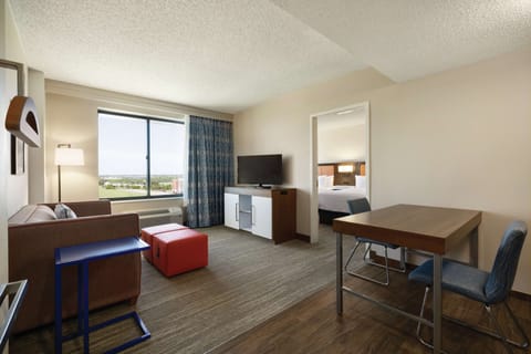 Suite Two Double and One Sofa Bed | Premium bedding, pillowtop beds, in-room safe, desk