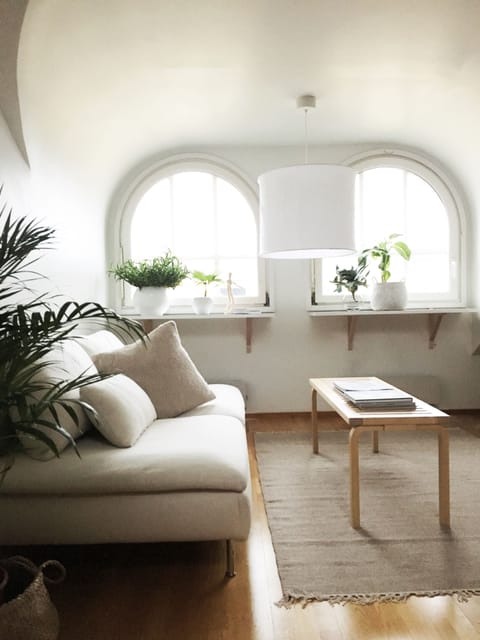 Studio, Sauna | Living area