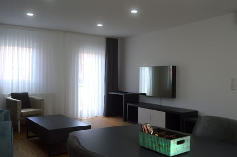 Deluxe Apartment, Private Bathroom | 1 bedroom