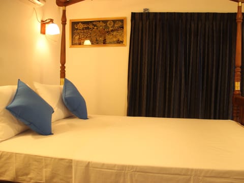 Deluxe Double Room | Soundproofing, free WiFi