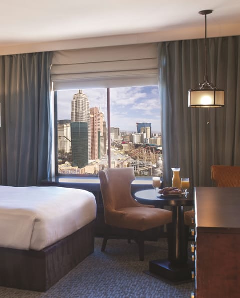 Resort Strip View King Room | City view