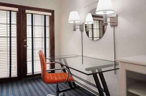 Deluxe Room, 2 Queen Beds, Non Smoking, Balcony | Premium bedding, down comforters, desk, laptop workspace