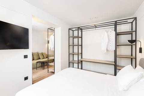 Junior Suite with Garden View | In-room safe, individually furnished, blackout drapes, soundproofing