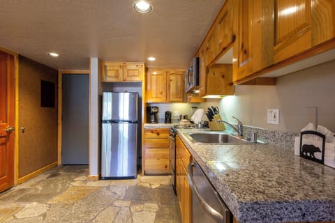 Suite, 1 Bedroom, Non Smoking | Private kitchen | Fridge, microwave, stovetop, dishwasher