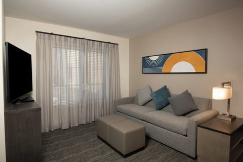 1 bedroom, premium bedding, pillowtop beds, desk