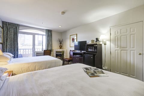 Deluxe Double Queen | 1 bedroom, premium bedding, down comforters, pillowtop beds