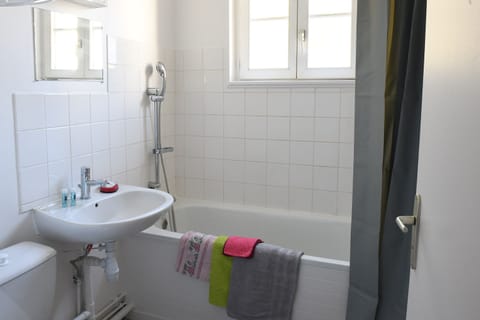 Apartment, Ensuite | Bathroom