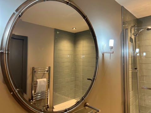 Superior Double Room, Ensuite | Bathroom