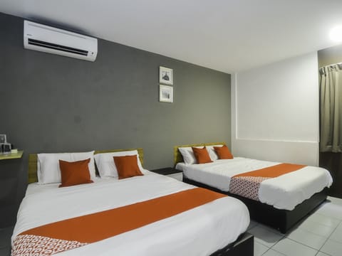 Family Suite | Free WiFi, bed sheets