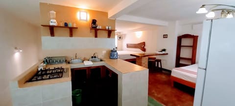 Suite Familiar Delfines | Individually furnished, free WiFi, bed sheets