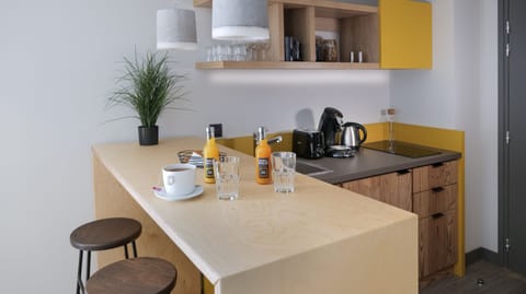 Comfort Apartment (2 Pièces, Vue Mont Blanc) | Private kitchen