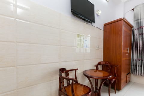 Standard Double Room | Minibar, desk, soundproofing, free WiFi