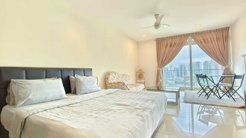 Standard Studio, 1 King Bed, Balcony, City View | Living area | Flat-screen TV