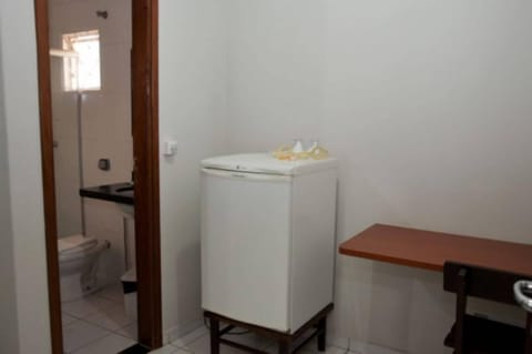 Apartment (Duplo Solteiro) | Minibar, free WiFi, bed sheets