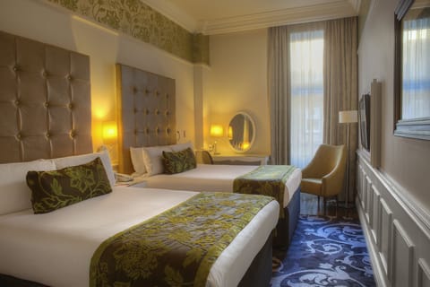 Standard Room, 2 Double Beds | Egyptian cotton sheets, premium bedding, in-room safe, desk