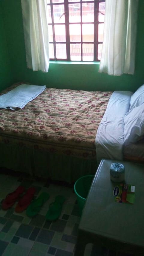 Single Room | Desk, blackout drapes, free WiFi, bed sheets