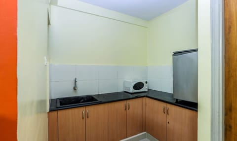 Deluxe Room | Shared kitchen | Coffee/tea maker