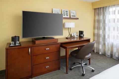 In-room safe, desk, laptop workspace, iron/ironing board