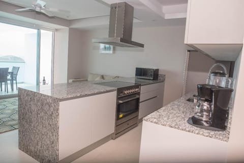 Panoramic Apartment, 2 Bedrooms, Terrace, Ocean View | Private kitchen | Full-size fridge, microwave, oven, stovetop