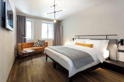 Deluxe Double Room | Minibar, free WiFi