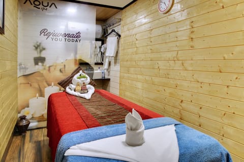 Aromatherapy, deep-tissue massages, Swedish massages, 1 treatment room