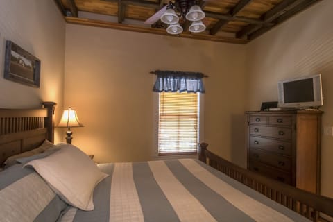 Toy Box Suite, 1 King Bed with Sofa bed, Patio | 1 bedroom, premium bedding, pillowtop beds, individually decorated