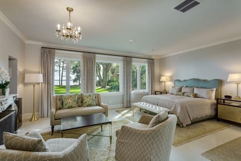 Luxury Room Suite 1 | Premium bedding, individually decorated, individually furnished, desk