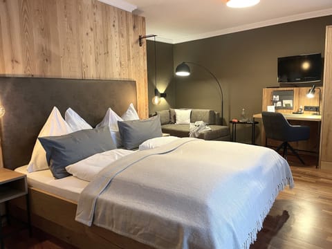 Standard Double Room, City View | In-room safe, desk, free cribs/infant beds, free WiFi