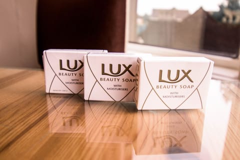 Single Room | Individually decorated, individually furnished, desk, iron/ironing board