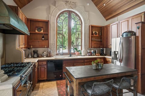 Villa, Multiple Beds (LX3 Renaissance Carmel Valley Villa  ) | Private kitchen | Fridge, microwave, stovetop, dishwasher