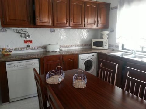 Apartment, 2 Bedrooms, Terrace | Private kitchen | Full-size fridge, microwave, oven, stovetop