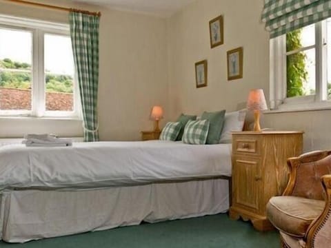 Suite, Ensuite (2 Adults & 2 Child)