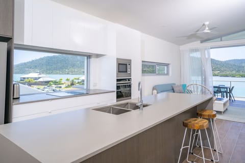 1 Bedroom Harbour View | Private kitchen | Full-size fridge, microwave, oven, stovetop