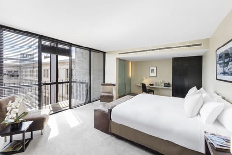 Junior Suite | Premium bedding, minibar, in-room safe, desk