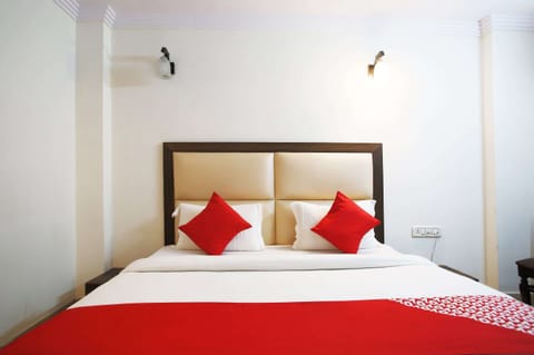 Deluxe Room | Free WiFi, bed sheets